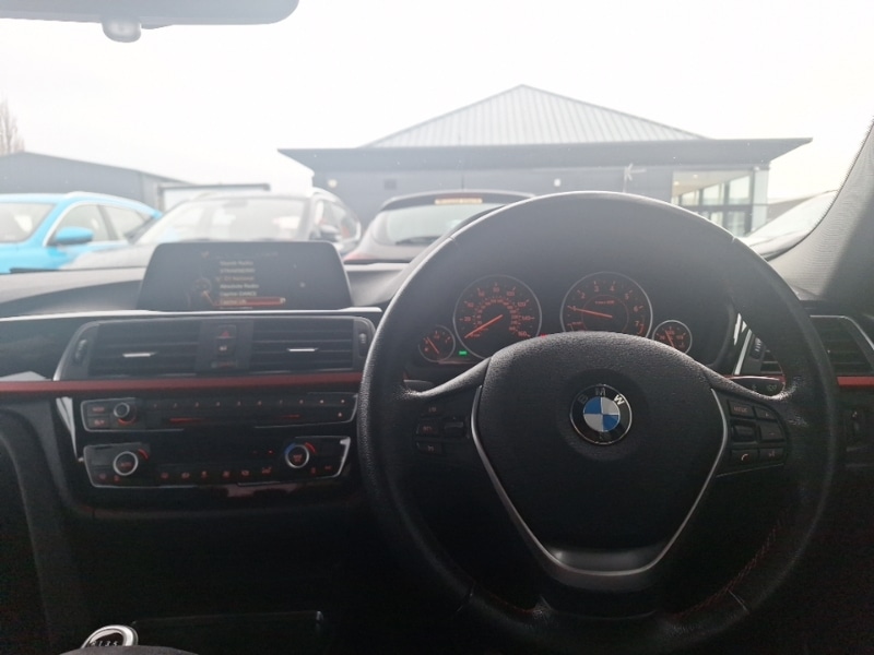 Used BMW 3 Series 2016 for sale - 77517849: Photo 2