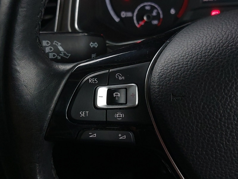 Used Volkswagen T-Roc 2019 for sale - 77433364: Photo 16