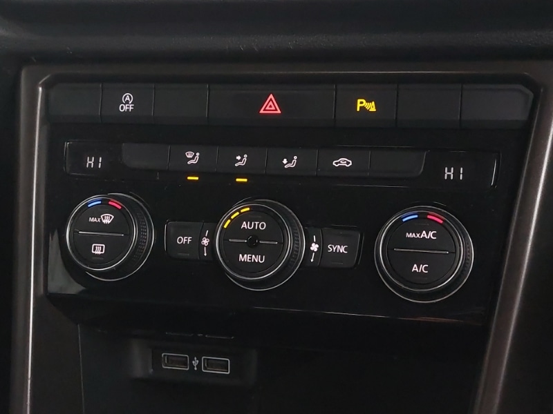 Used Volkswagen T-Roc 2019 for sale - 77433364: Photo 19