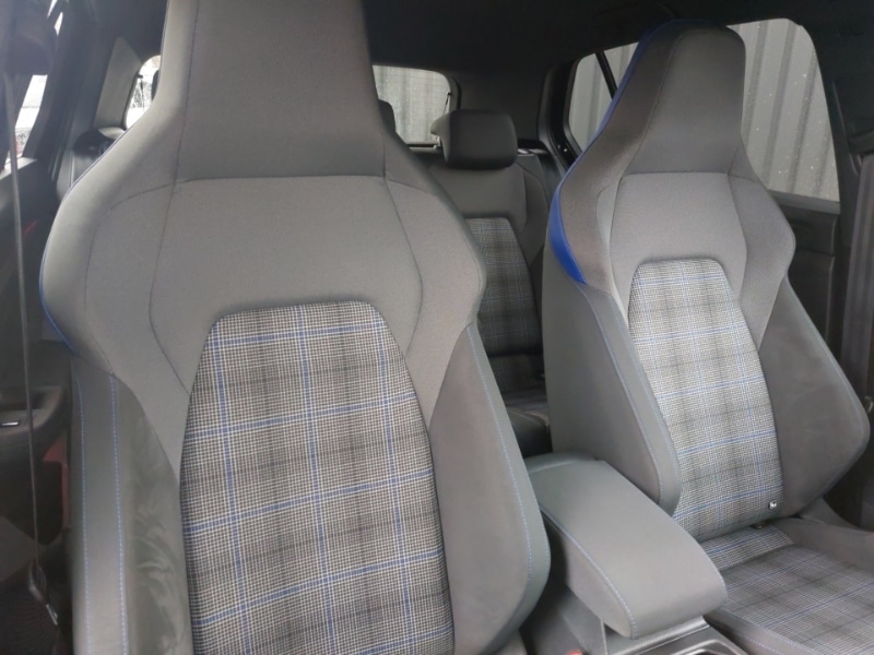 Used Volkswagen Golf 2020 for sale - 77150075: Photo 15