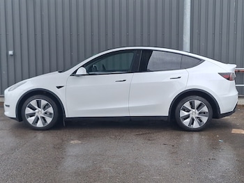 Used Tesla Model Y 2023 for sale - 79302923: Photo