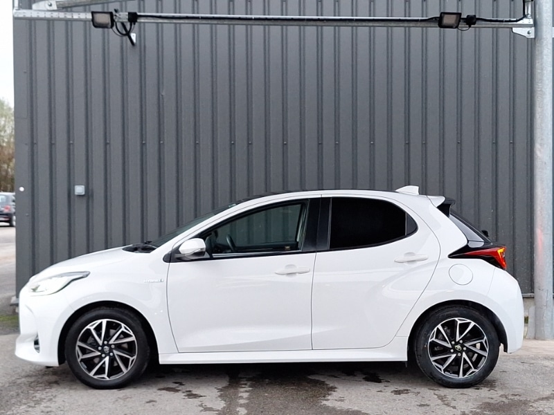 Used Toyota Yaris 2021 for sale - 77224019: Photo 4