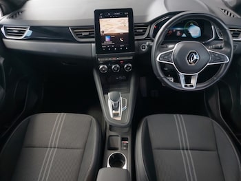 Used Renault Captur 2023 for sale - 79031303: Photo