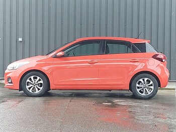Used Hyundai i20 2020 for sale - 78633919: Photo