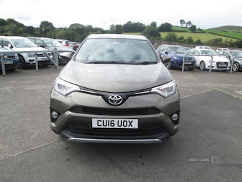 Used Toyota RAV4 2016 for sale - 79085141: Photo