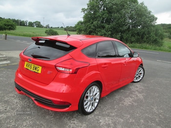 Used Ford Focus 2016 for sale - 79050298: Photo