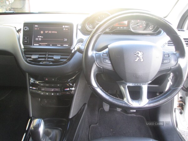 Used Peugeot 2008 2018 for sale - 75610207: Photo 9