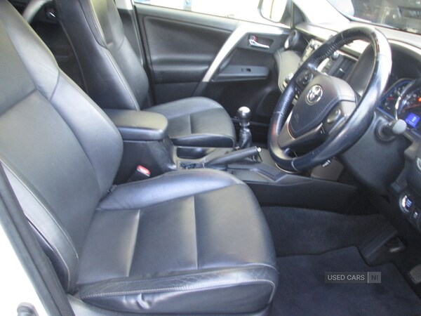 Used Toyota RAV4 2014 for sale - 76585852: Photo 14