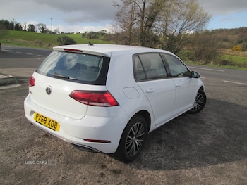 Used Volkswagen Golf 2018 for sale - 78116899: Photo