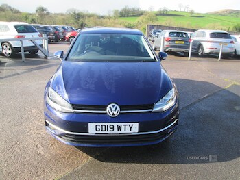 Used Volkswagen Golf 2019 for sale - 78302111: Photo