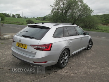 Used Skoda Superb 2018 for sale - 78677053: Photo