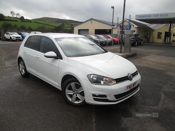 Volkswagen - Golf