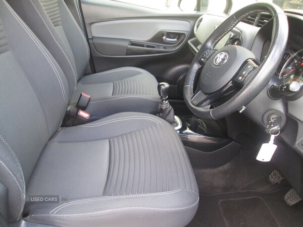 Used Toyota Yaris 2016 for sale - 75659498: Photo 11