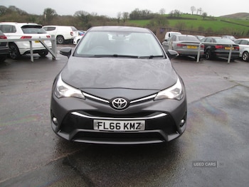 Used Toyota Avensis 2016 for sale - 76953625: Photo