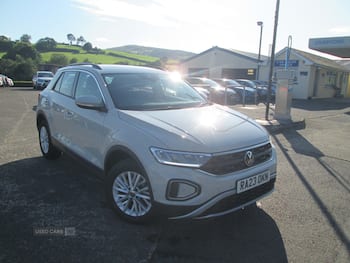 Used Volkswagen T-Roc 2023 for sale - 79678059: Photo