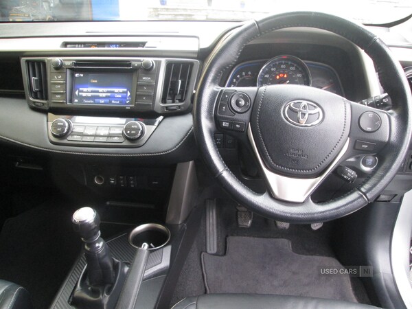 Used Toyota RAV4 2014 for sale - 75671130: Photo 9