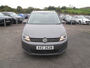 Used Volkswagen Touran 2015 for sale - 76271298: Photo