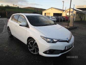 Toyota Auris feature image