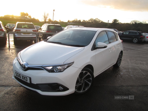 Used Toyota Auris 2016 for sale - 77009082: Photo 2