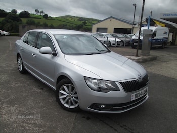 Used Skoda Superb 2014 for sale - 75553403: Photo