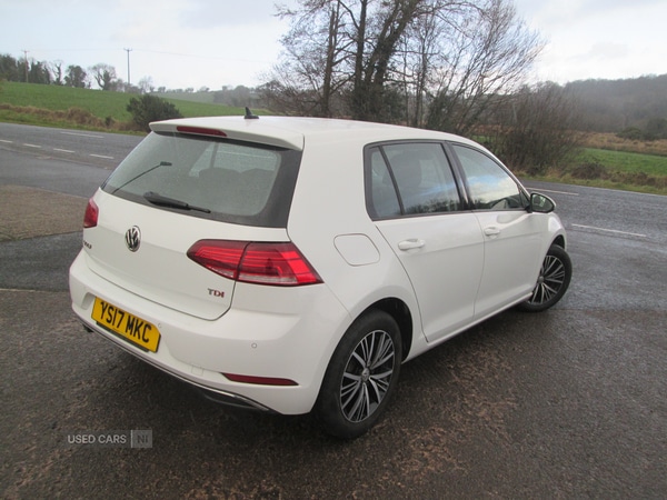 Used Volkswagen Golf 2017 for sale - 77626487: Photo 4