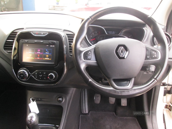 Used Renault Captur 2017 for sale - 76085647: Photo 9
