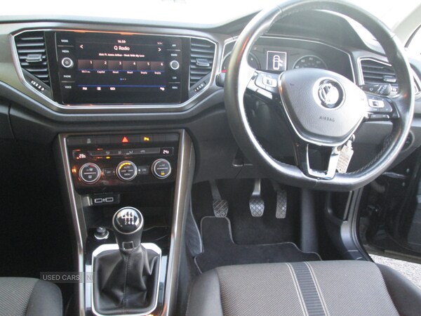 Used Volkswagen T-Roc 2019 for sale - 73610934: Photo 14