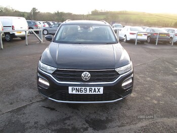 Used Volkswagen T-Roc 2019 for sale - 73610934: Photo