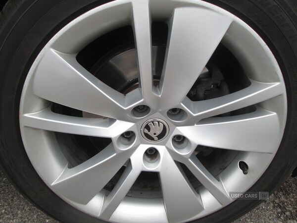 Used Skoda Superb 2019 for sale - 75671217: Photo 5