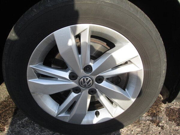 Used Volkswagen Polo 2019 for sale - 74359320: Photo 8