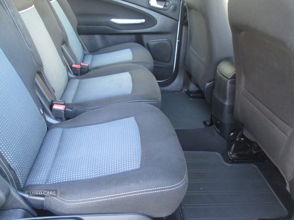 Used Ford S-Max 2015 for sale - 76715988: Photo 12