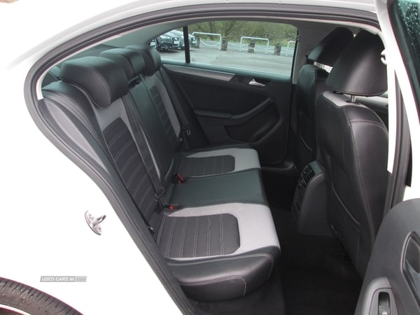 Used Volkswagen Jetta 2014 for sale - 71250100: Photo 12