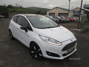 2016 - 1.25 82 Zetec White 3dr