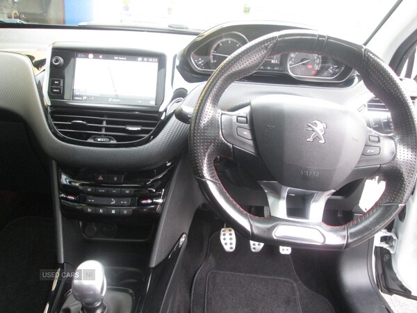 Used Peugeot 2008 2017 for sale - 75154990: Photo 9