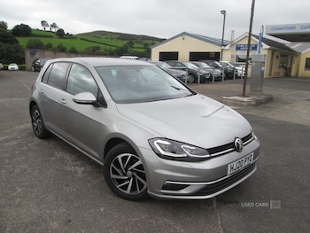 Volkswagen - Golf
