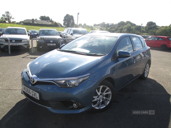 Used Toyota Auris 2017 for sale - 76085742: Photo 2