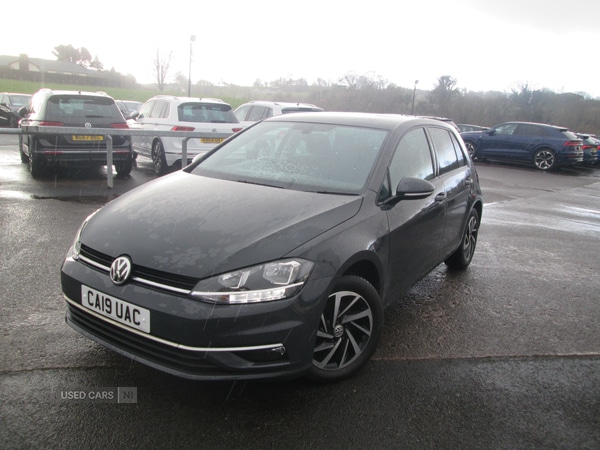 Used Volkswagen Golf 2019 for sale - 78059091: Photo 2