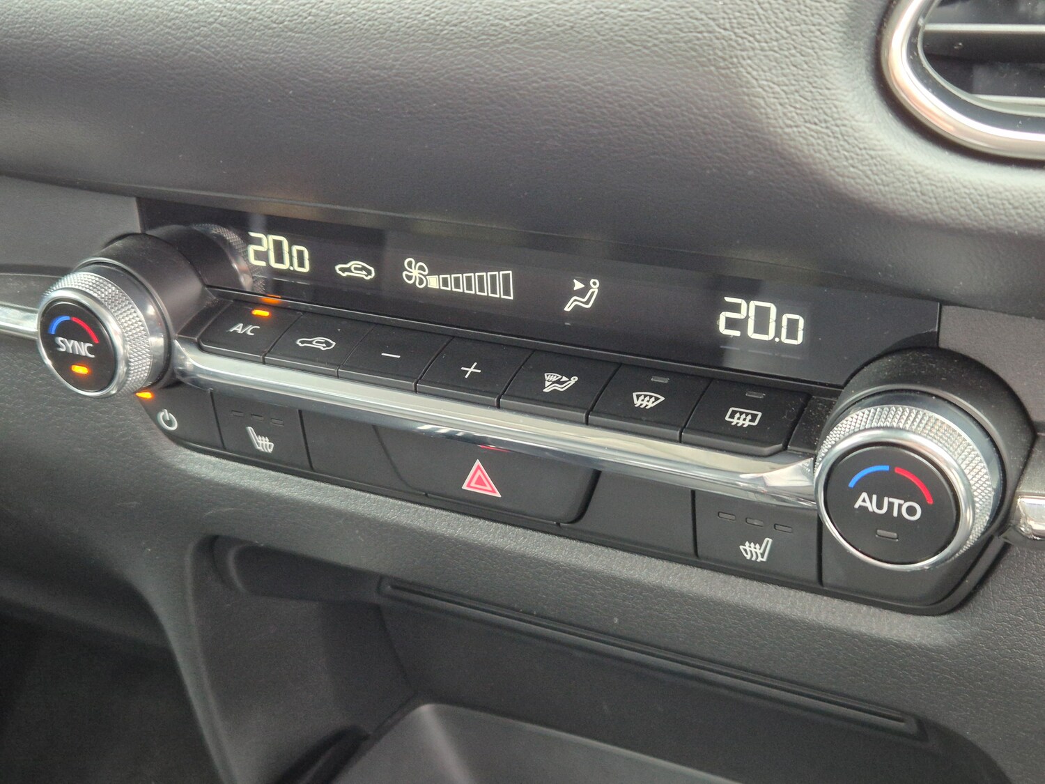 Used Mazda CX-30 2024 for sale - 75778245: Photo 28