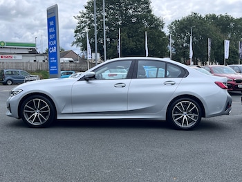 Used BMW 3 Series 2019 for sale - 75123858: Photo