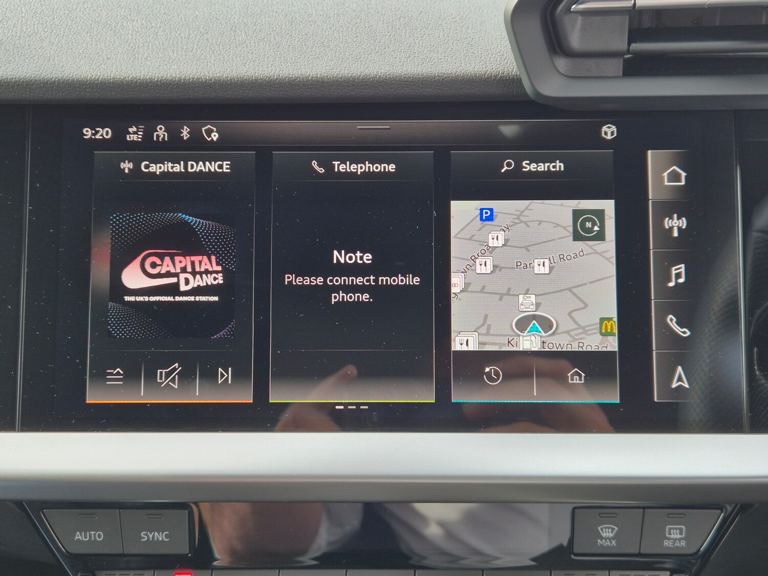 Vehicle 29