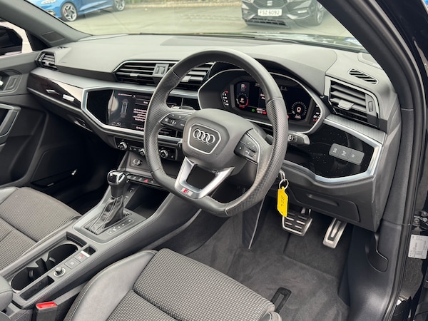 Used Audi Q3 2022 for sale - 75271321: Photo 17