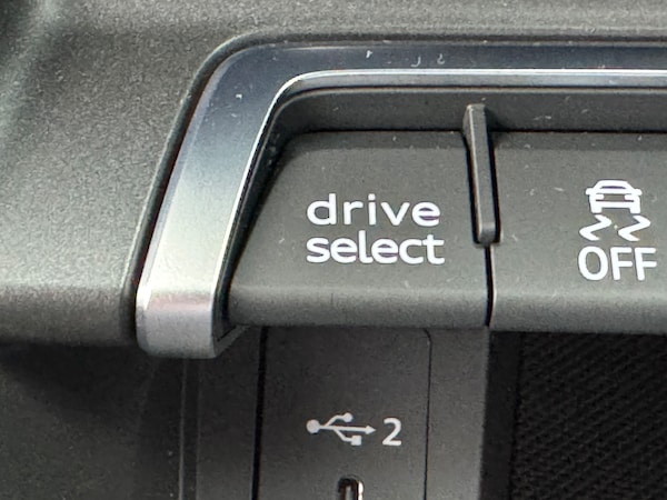 Used Audi Q3 2022 for sale - 75271321: Photo 46