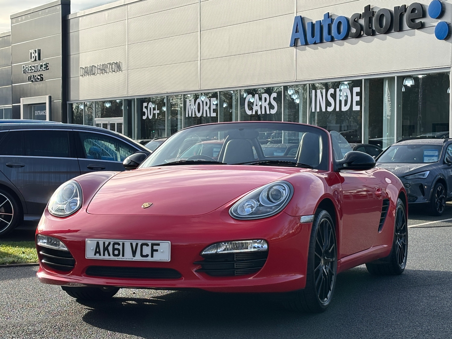 Used Porsche Boxster 2011 for sale - 76242745: Photo 2