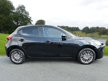 Used Mazda Mazda2 2024 for sale - 76253355: Photo 3