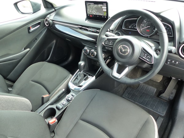 Used Mazda Mazda2 2024 for sale - 76253355: Photo 4