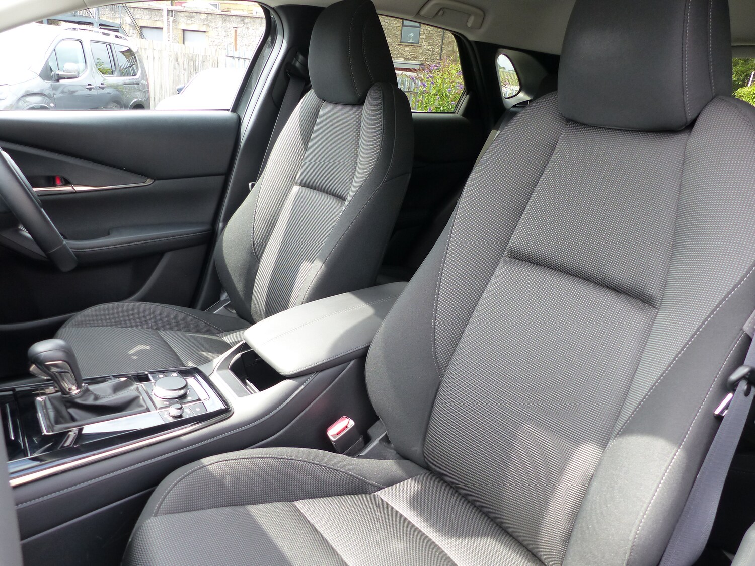 Used Mazda CX-30 2021 for sale - 76280955: Photo 6