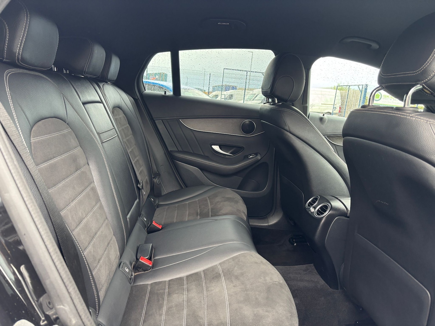 Used Mercedes-Benz GLC 2019 for sale - 75804560: Photo 18