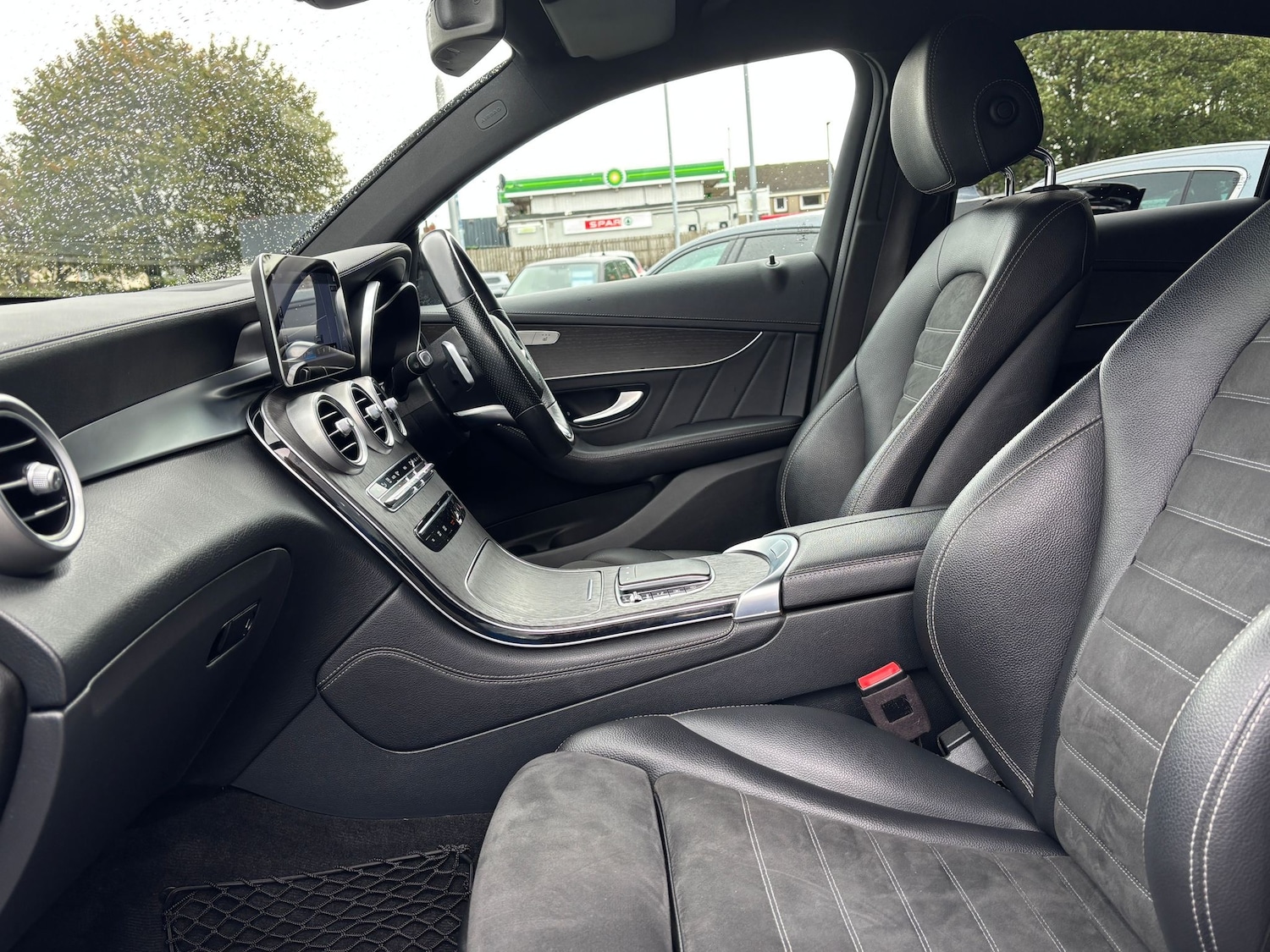 Used Mercedes-Benz GLC 2019 for sale - 75804560: Photo 21