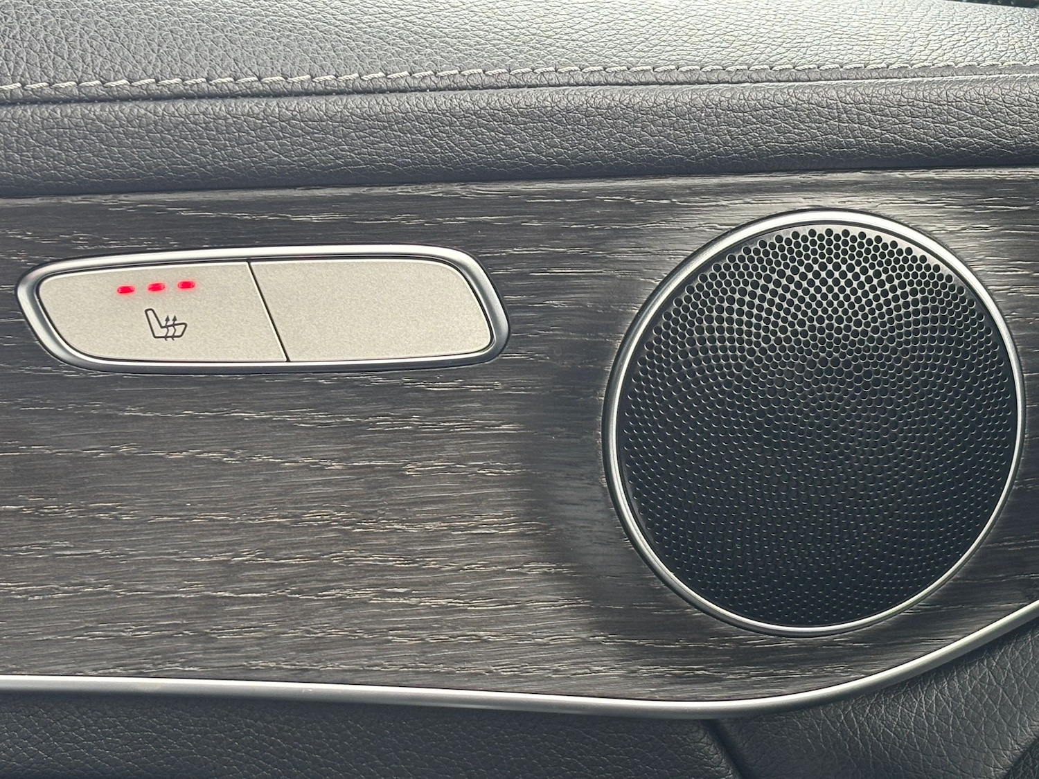 Used Mercedes-Benz GLC 2019 for sale - 75804560: Photo 23