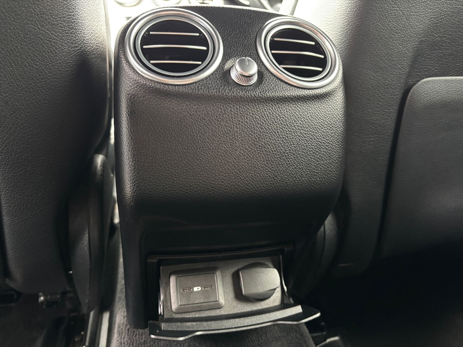 Used Mercedes-Benz GLC 2019 for sale - 75804560: Photo 36